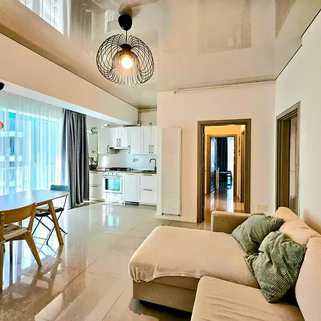 Mamaia-nordcom Exclusiviste Zev