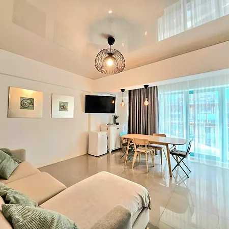 Mamaia-nordcom Exclusiviste Zev Navodari